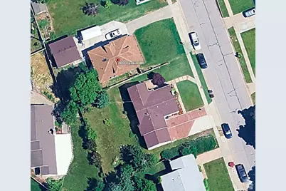 300 S Larkin Ln W, Kaysville, UT 84037 - Photo 11