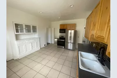 300 S Larkin Ln W, Kaysville, UT 84037 - Photo 17