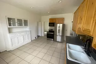 300 S Larkin Ln W, Kaysville, UT 84037 - Photo 17