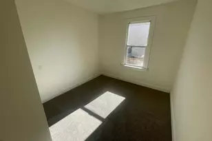 300 S Larkin Ln W, Kaysville, UT 84037 - Photo 13