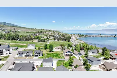 356 W Rendezvous Way, Garden City, UT 84028 - Photo 31