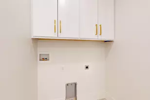 641 N Heritage St, Mapleton, UT 84664 - Photo 17