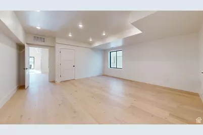 641 N Heritage St #8, Mapleton, UT 84664 - Photo 31