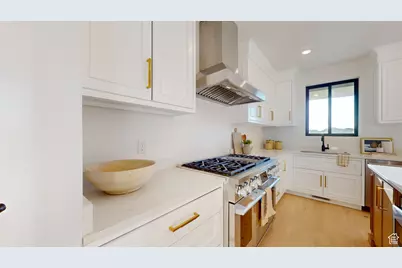 641 N Heritage St #8, Mapleton, UT 84664 - Photo 11