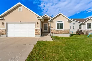 27 W Spring Creek Parkway, Providence, UT 84332 - Photo 41