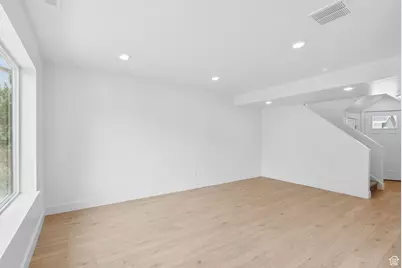 1615 N Angel St, Layton, UT 84041 - Photo 21