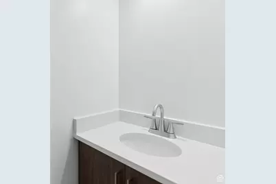 1615 N Angel St, Layton, UT 84041 - Photo 15