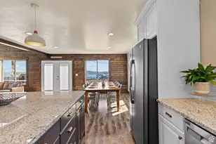 2609 S Serviceberry Dr, Garden City, UT 84028 - Photo 15