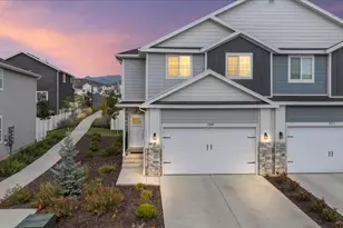 7267 N Hidden Loop Rd, Eagle Mountain, UT 84005 - Photo 1