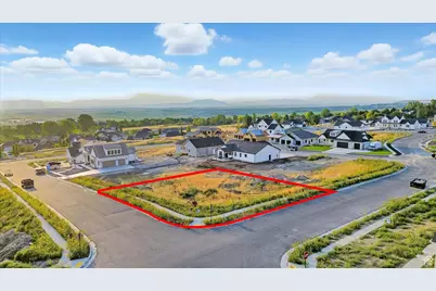 895 E 100 N #11, Hyde Park, UT 84318 - Photo 1