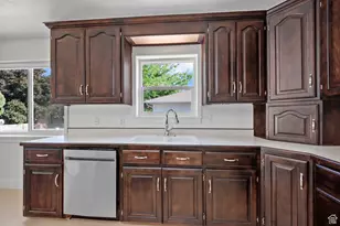 551 S 1750 E, Spanish Fork, UT 84660 - Photo 7