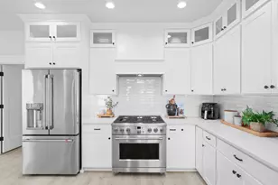 245 S Summer Breeze Ln W, Layton, UT 84041 - Photo 7