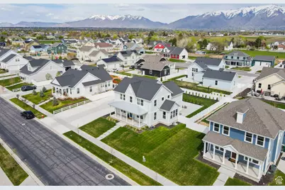 245 S Summer Breeze Ln W, Layton, UT 84041 - Photo 35