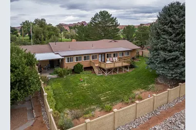 2720 Bench Rd E, Moab, UT 84532 - Photo 9