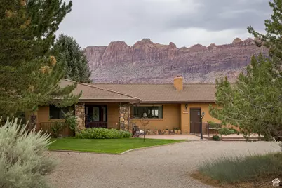 2720 Bench Rd E, Moab, UT 84532 - Photo 15