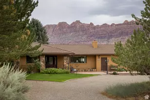 2720 Bench Rd E, Moab, UT 84532 - Photo 15