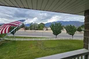 11035 S Grapevine Cv, Sandy, UT 84070 - Photo 3