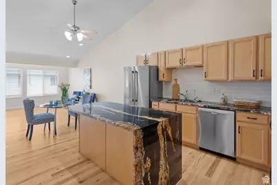 234 W Leah Cir, Bountiful, UT 84010 - Photo 7