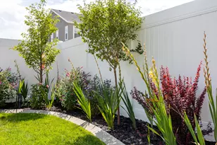 1074 E Blazing Sun Dr N, Eagle Mountain, UT 84005 - Photo 21