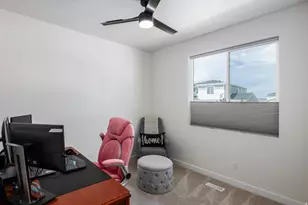 1074 E Blazing Sun Dr N, Eagle Mountain, UT 84005 - Photo 17