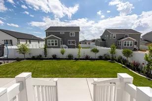 1074 E Blazing Sun Dr N, Eagle Mountain, UT 84005 - Photo 19