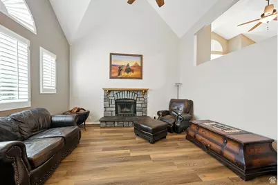 2343 W Temple View Cir, South Jordan, UT 84095 - Photo 5