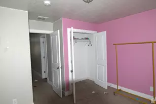 831 N Glen Eagle Ct, Tooele, UT 84074 - Photo 13