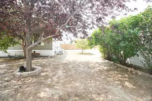 150 E 750 N, Vernal, UT 84078 - Photo 51