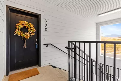 1787 N Festive Way W #302, Saratoga Springs, UT 84045 - Photo 3