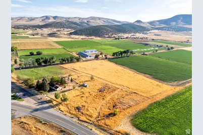 595 S 100 St E, Fountain Green, UT 84632 - Photo 11