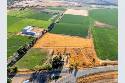 595 S 100 St E, Fountain Green, UT 84632 - Photo 15