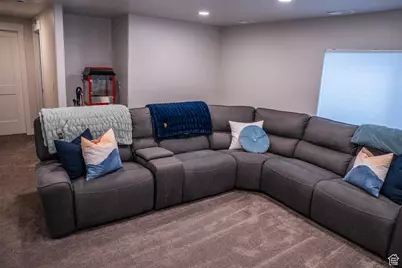 7099 N Garden Dr, Eagle Mountain, UT 84005 - Photo 27