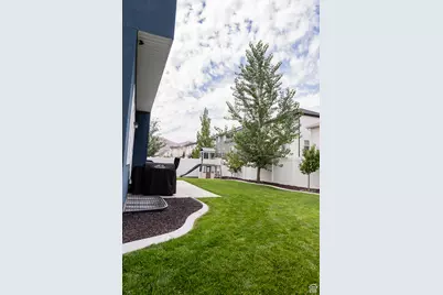 7099 N Garden Dr, Eagle Mountain, UT 84005 - Photo 5
