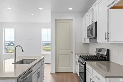 3987 W Red Clover Dr, Lehi, UT 84048 - Photo 11