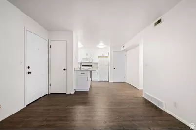 1212 E Waterside Cv #12, Midvale, UT 84047 - Photo 3