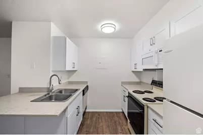 1212 E Waterside Cv #12, Midvale, UT 84047 - Photo 5