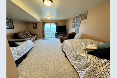 871 N Newberg Dr #3, Garden City, UT 84028 - Photo 17