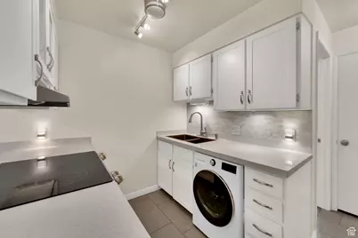 2220 E Murray Holladay Rd #405, Holladay, UT 84117 - Photo 5