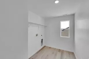 2080 E Dolan Dr, Lake Point, UT 84074 - Photo 31