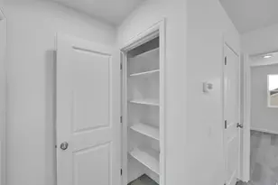 2080 E Dolan Dr, Lake Point, UT 84074 - Photo 29