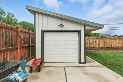 955 E Flonette Ave, Spanish Fork, UT 84660 - Photo 35