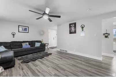 955 E Flonette Ave, Spanish Fork, UT 84660 - Photo 7