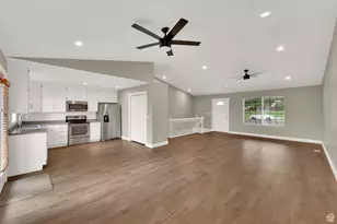 10207 N Cottonwood Dr, Cedar Hills, UT 84062 - Photo 7