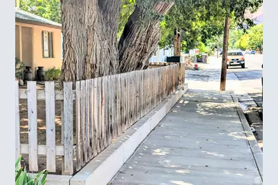 199 S 400 E, Moab, UT 84532 - Photo 17