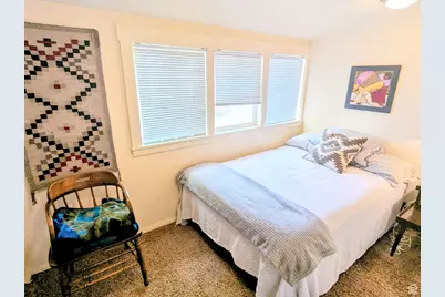 199 S 400 E, Moab, UT 84532 - Photo 13