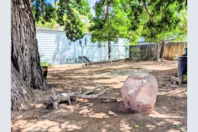 199 S 400 E, Moab, UT 84532 - Photo 15