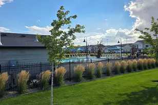 1375 S Oakdale Dr, Santaquin, UT 84655 - Photo 29