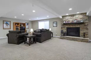 135 E Station St, Sandy, UT 84070 - Photo 19