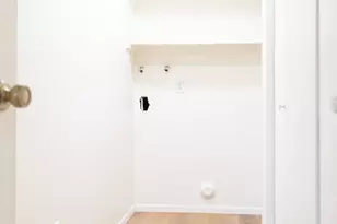 305 E Elmwood Dr, Orem, UT 84057 - Photo 23