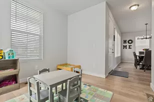 7577 S New Sycamore Dr, West Jordan, UT 84081 - Photo 15